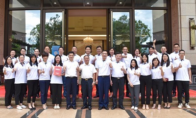 賦能進(jìn)階，正己善為 ——廣東霸王花集團(tuán)中層訓(xùn)練營(yíng)首期學(xué)員順利結(jié)業(yè)